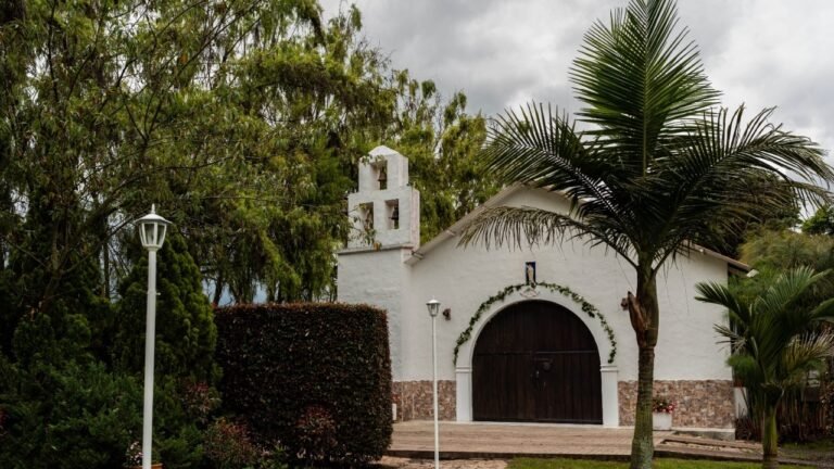 capillas-para-bodas-catolicas-cota-trinity (1)
