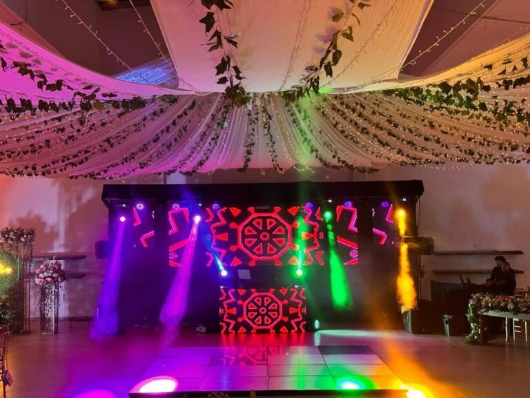 decoracion-moderna-salon-antonino-bogota-cota- (2)