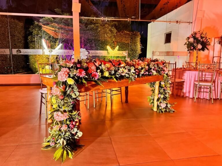 decoracion-moderna-salon-antonino-bogota-cota- (7)