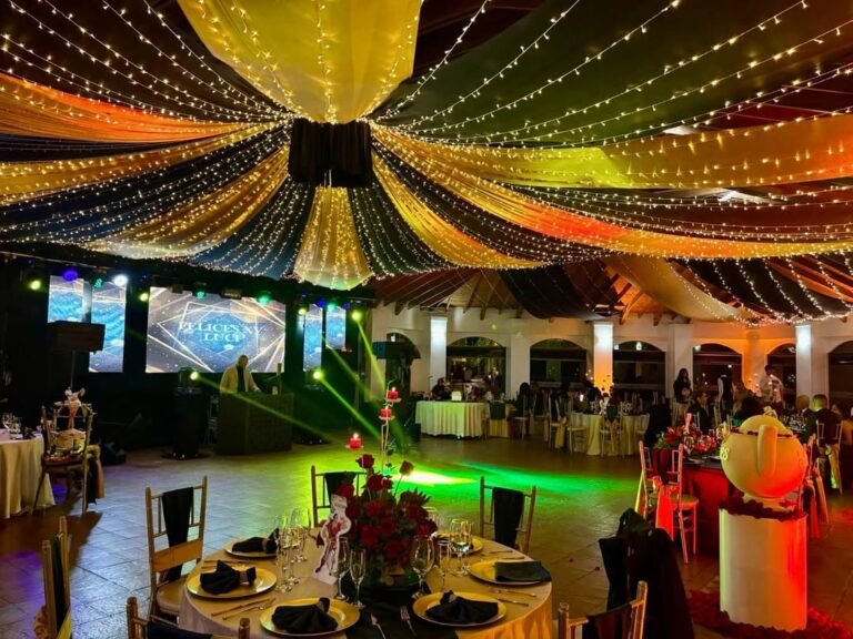 montaje-de-gala-salon-santa-elena-haciendas-trinity-club-15-años- (3)