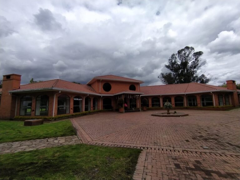 salon-santa-elena-sabana-bogota-haciendas-trinity-club-prom-bogotá (11)